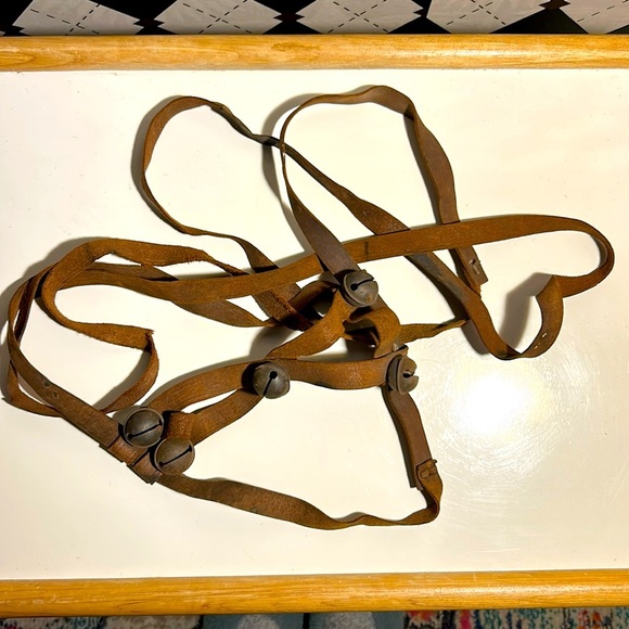Vintage/ Antique Sleigh Bells Leather Horse Straps - Glorius Sound
